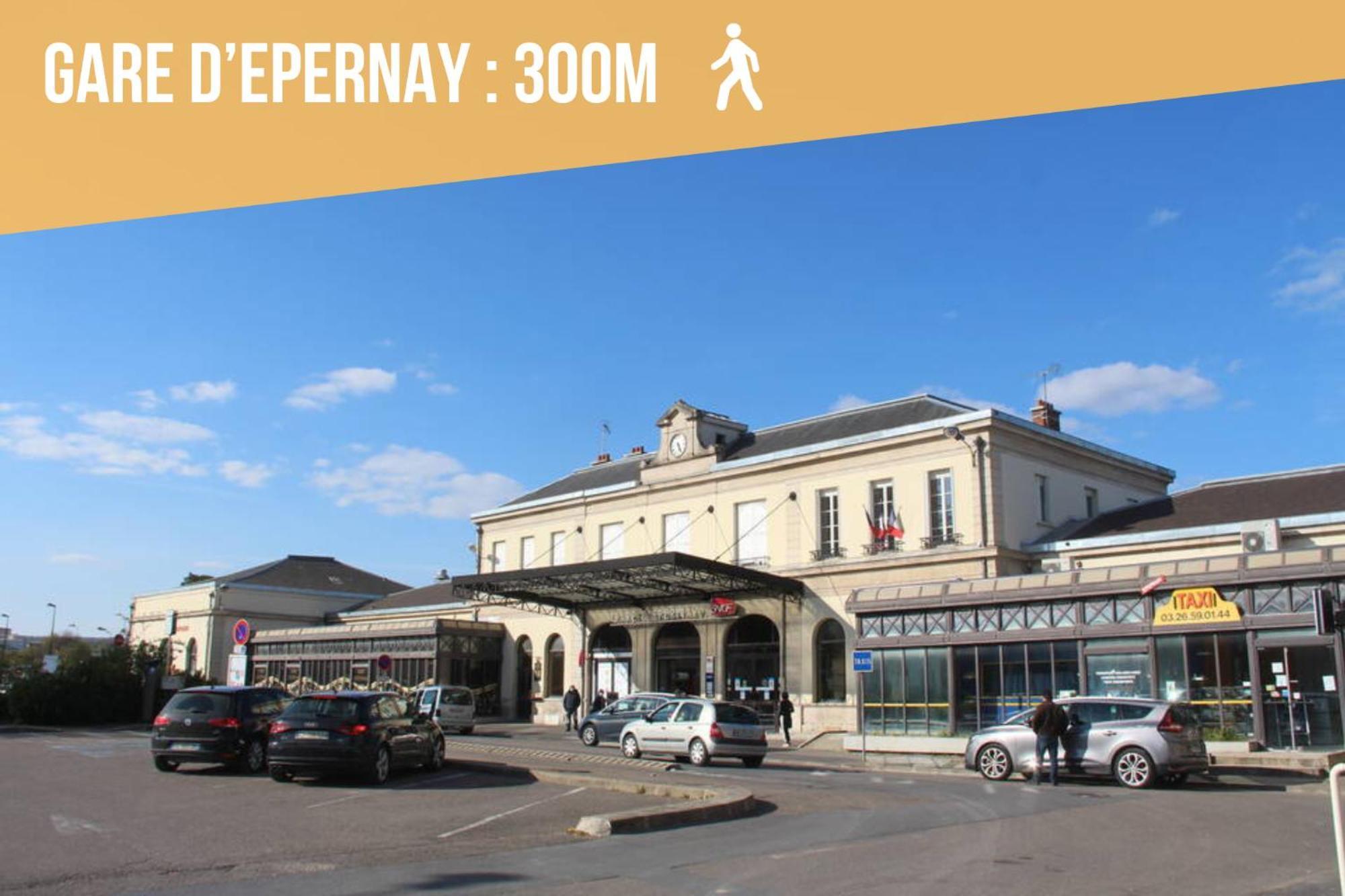 Épernay Gite Urbain - Dionysos - Parking מראה חיצוני תמונה